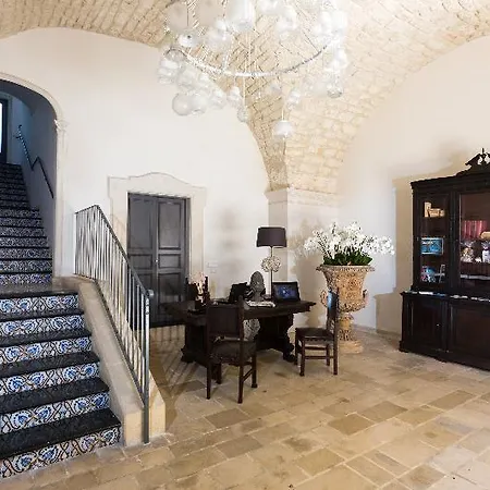 Palazzo Conti E 4* Scicli